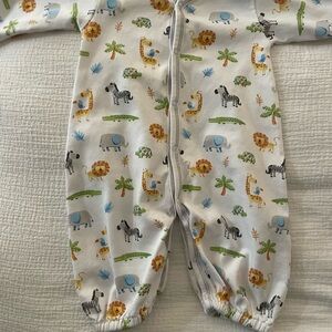 Kissy Kissy Safari Adventure Footie - White Multi